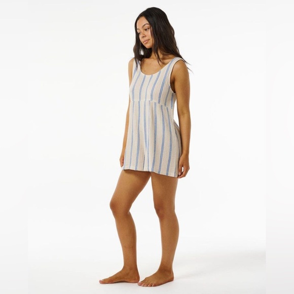 Rip Curl Premium Surf Stripe
Romper - Picture 2 of 5